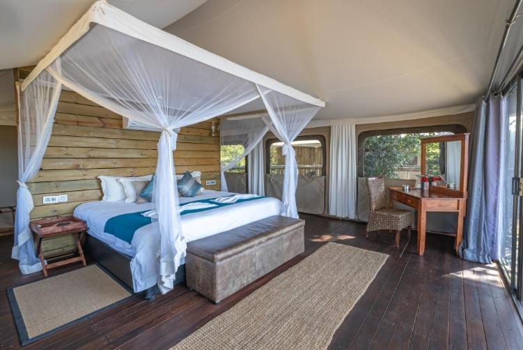 Jackalberry Chobe Hotel Kasane Kültér fotó
