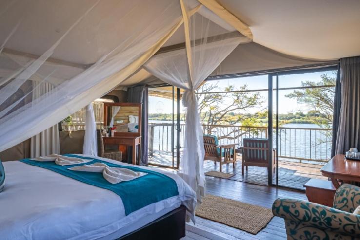 Jackalberry Chobe Hotel Kasane Kültér fotó