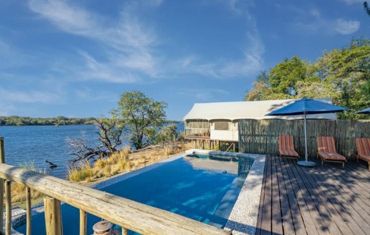 Jackalberry Chobe Hotel Kasane Kültér fotó